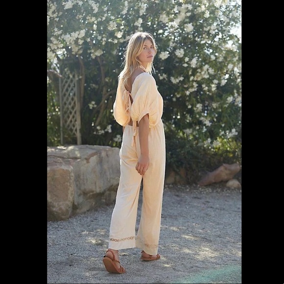 Free People Salerno Jumpsuit Peach Brioche Jumper size S - Picture 3 of 17